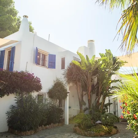 Willa 8br, Sea Views, Walk To The Beach, Pool Santa Eularia des Riu
