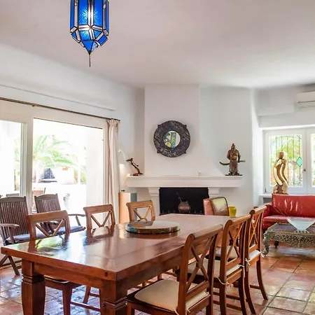 Willa 8br, Sea Views, Walk To The Beach, Pool