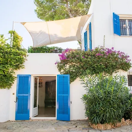 8br, Sea Views, Walk To The Beach, Pool