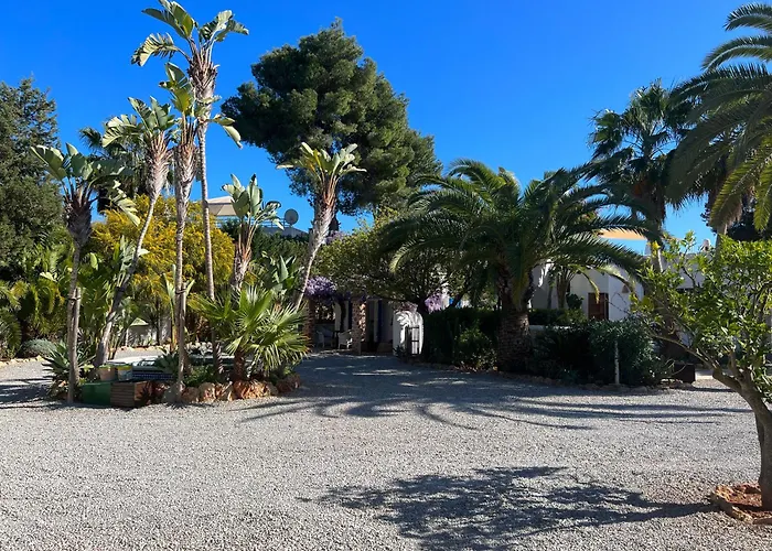 Villa 8br, Sea Views, Walk To The Beach, Pool *