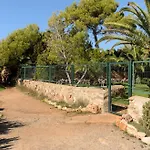 Villa 8br, Sea Views, Walk To The Beach, Pool