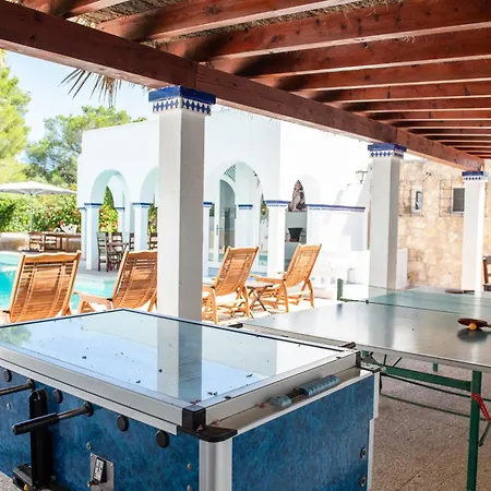 8br, Sea Views, Walk To The Beach, Pool Villa Santa Eularia des Riu