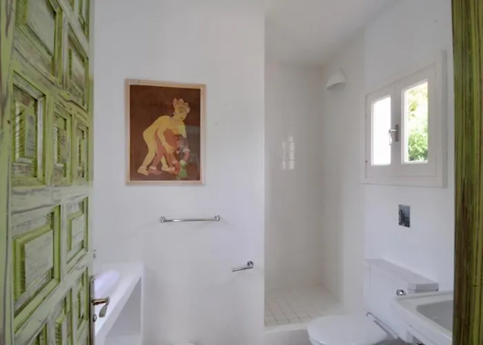 8br, Sea Views, Walk To The Beach, Pool *