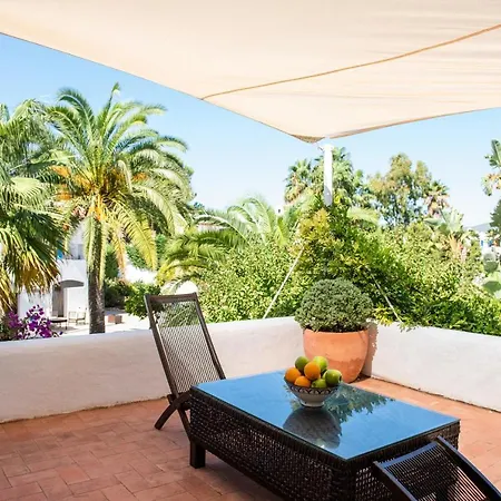 Villa Villa 8Br, Sea Views, Walk To The Beach, Pool *