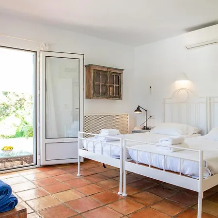 Villa Villa 8Br, Sea Views, Walk To The Beach, Pool